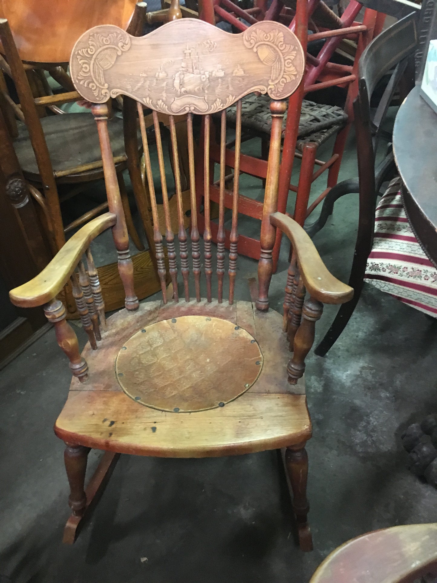 SPANISH AMERICAN WAR COMMEMORATIVE PRESS BACK ROCKING CHAIR WITH BATTLE SHIP