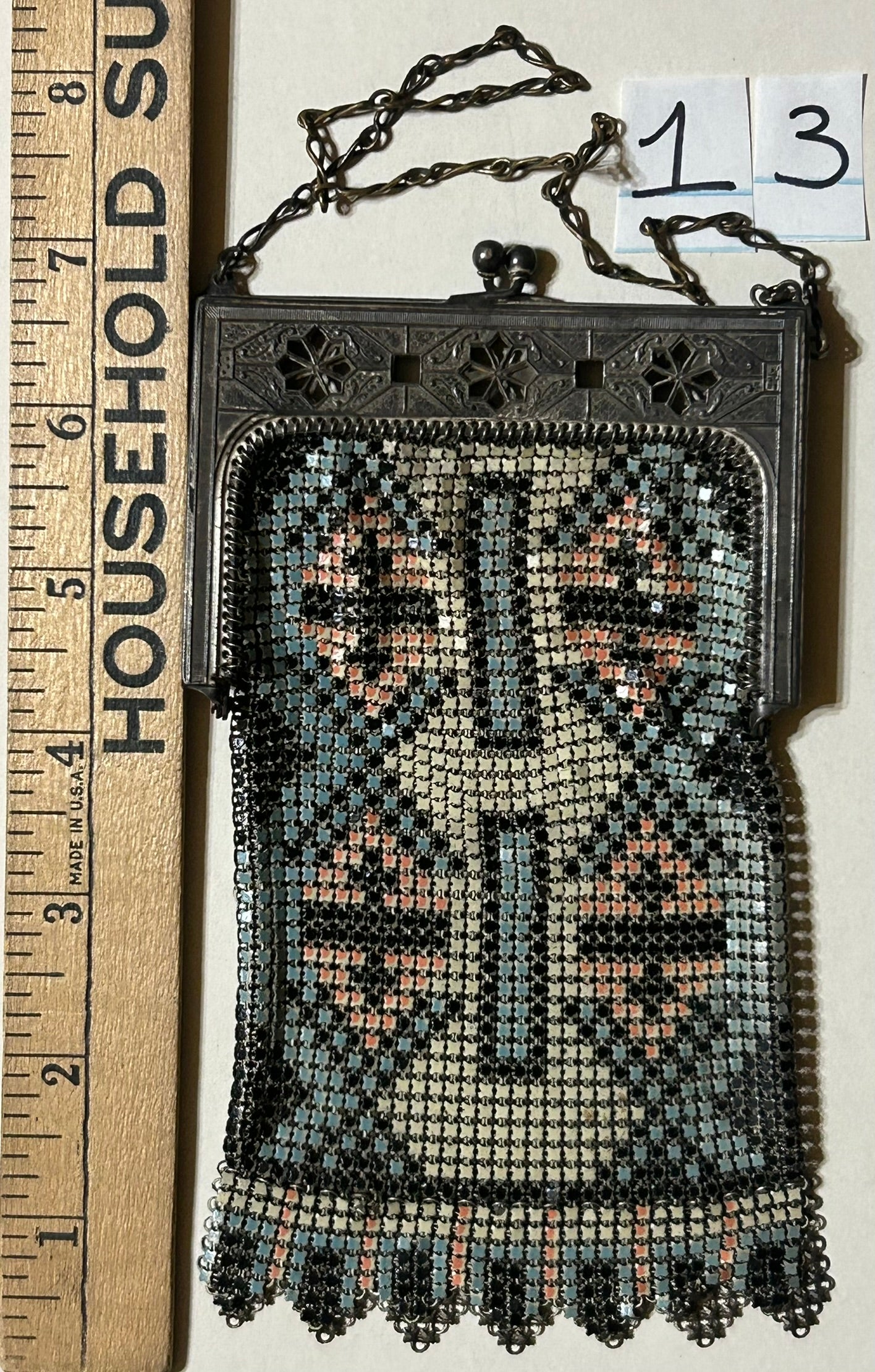 ANTIQUE WHITING AND DAVIS 1920'S ORNATE PIERCED FRAME MESH PURSE