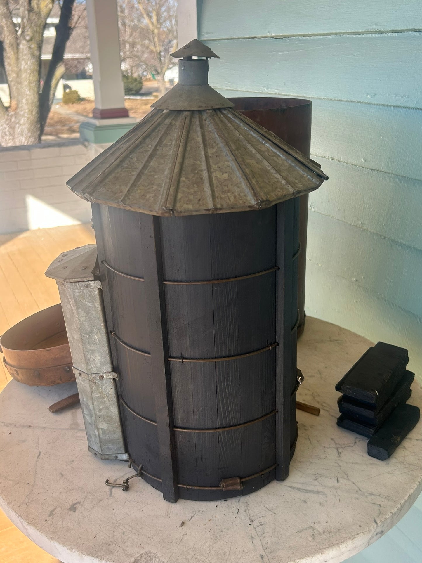 ANTIQUE SALESMAN SAMPLE OF SILO