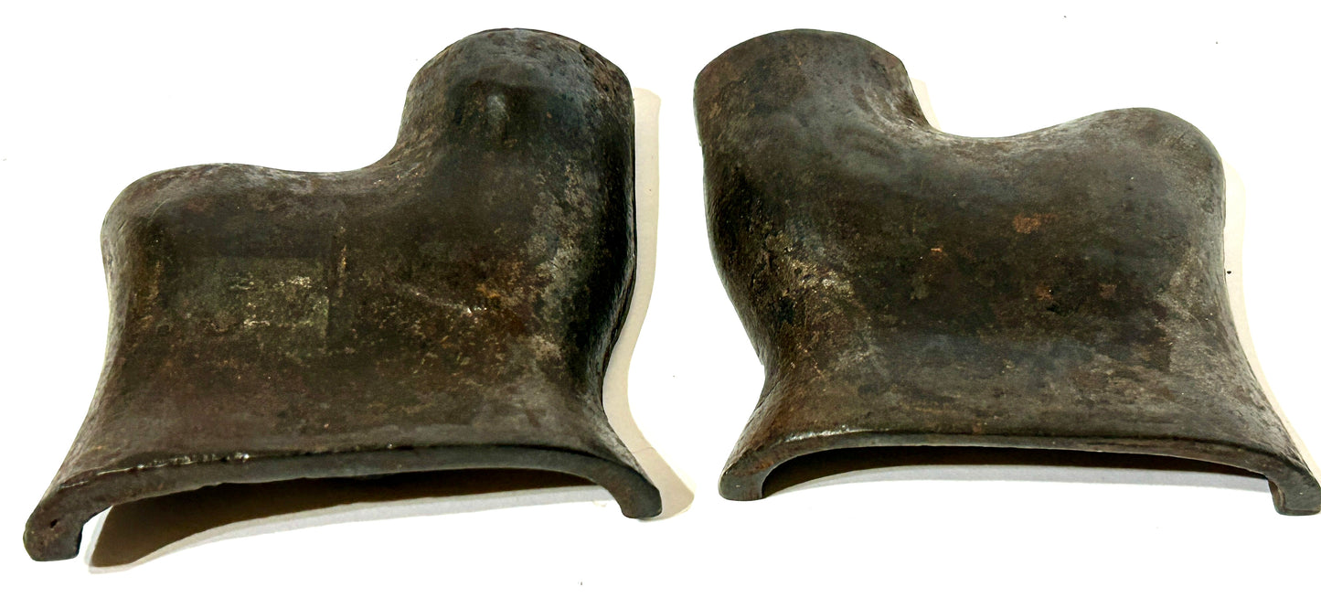 CAST IRON ANTIQUE CAT MOLD