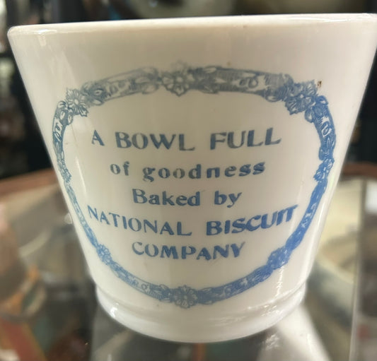 NATIONAL BISCUIT ANTIQUE ADVERTISING BOWL
