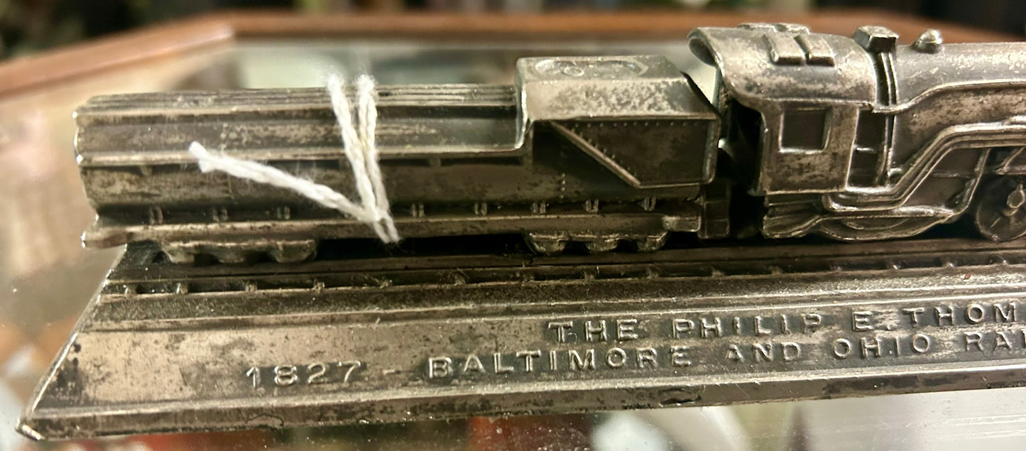 BALTIMORE & OHIO RAILROAD ADVERTISING FIGURAL TRAIN PAPERWEIGHT
