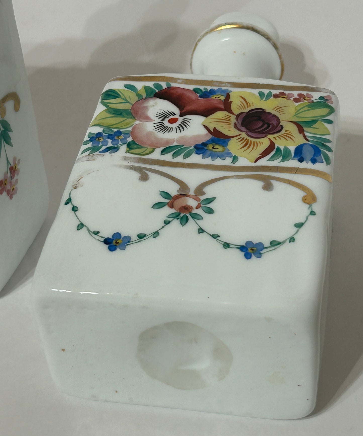 ANTIQUE BARBER PAIR OF HAND PAINTED BOTTLES