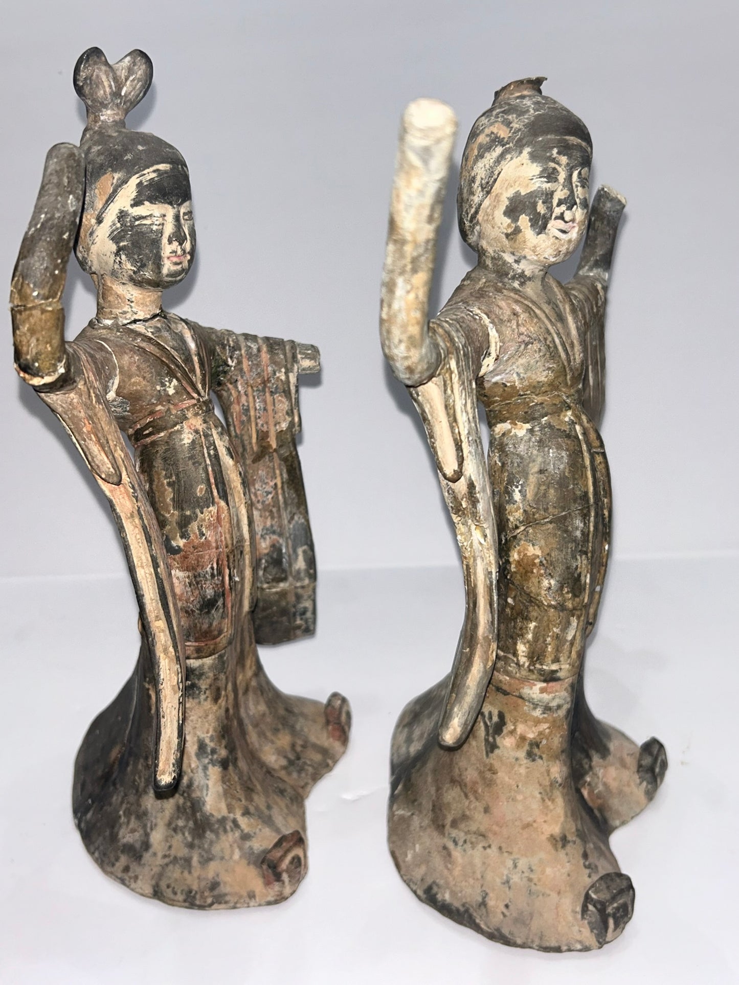 TANG DYNASTY ANCIENT PAIR OF CHINESE TERRACOTTA FEMALE DANCERS 618-907 AD