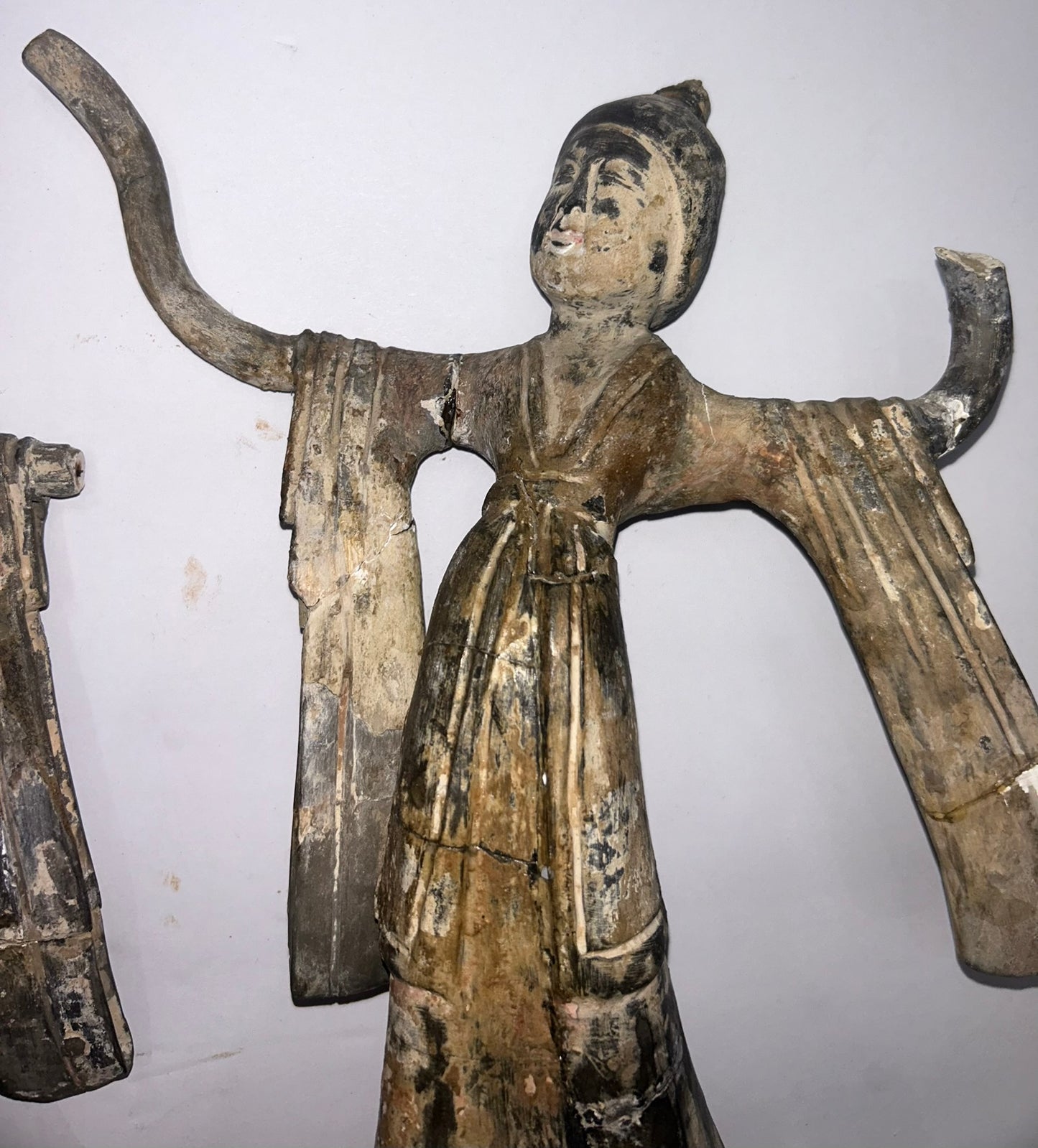 TANG DYNASTY ANCIENT PAIR OF CHINESE TERRACOTTA FEMALE DANCERS 618-907 AD