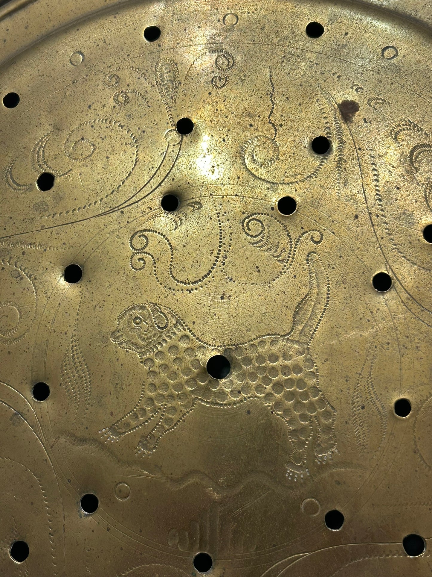 ANTIQUE BRASS FANCY ANIMAL DECORATED BED WARMER