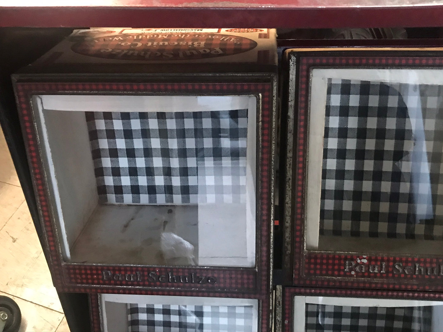 EARLY 1900's FLOOR METAL AND GLASS DISPLAY ADVERTISING RACK FOR COOKIES AND BISCUITS