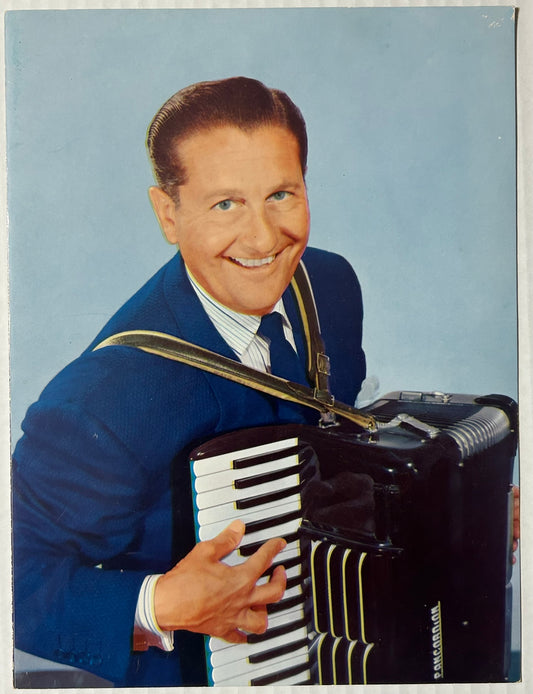 LAWRENCE WELK EARLY PROGRAM SHOWING ORCHESTRA MEMBERS