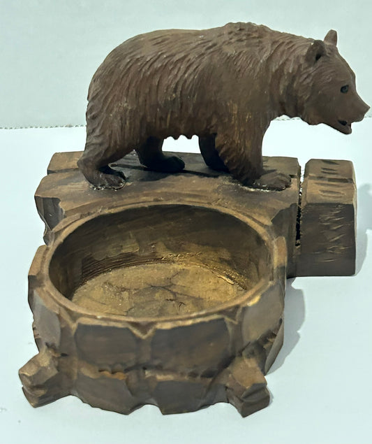 BLACK FOREST CARVED BEAR ANTIQUE TRAY