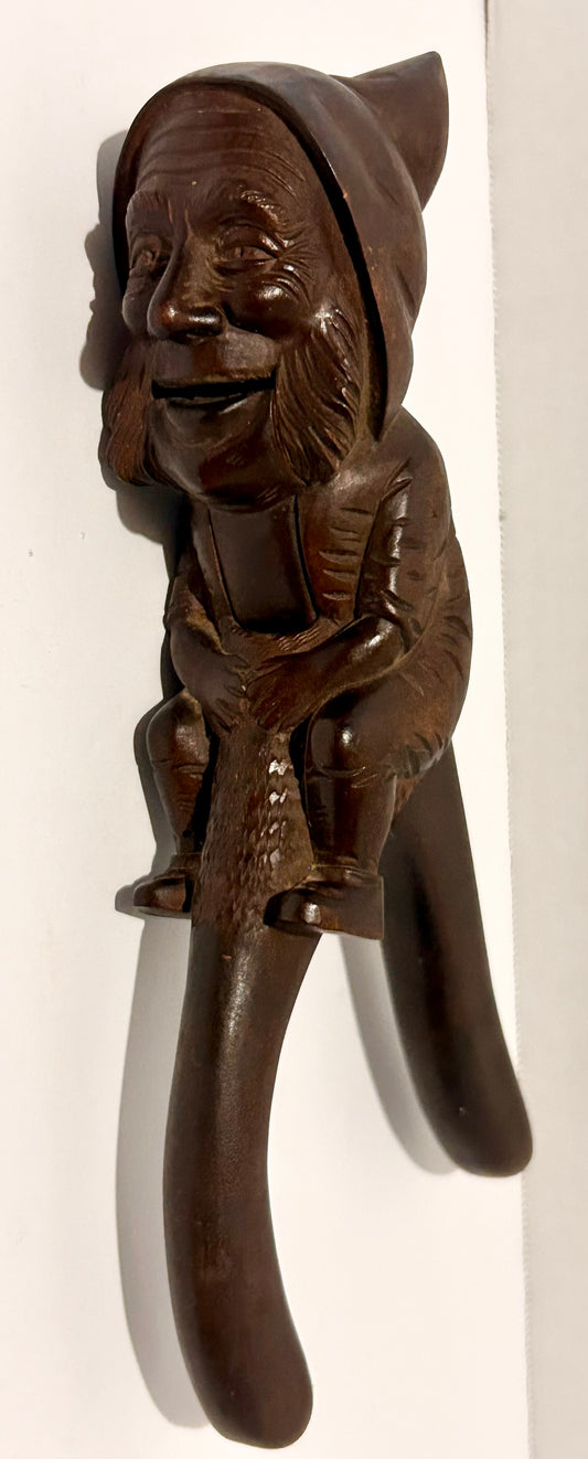 BLACK FOREST ANTIQUE CARVED HATTED MAN NUT CRACKER