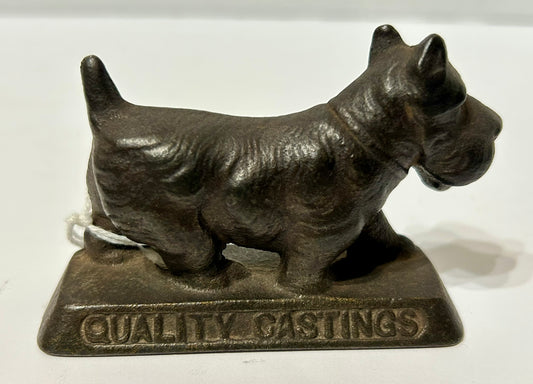 HAMILTON FOUNDRY ADVERTISING CAST IRON DOG PAPERWEIGHT