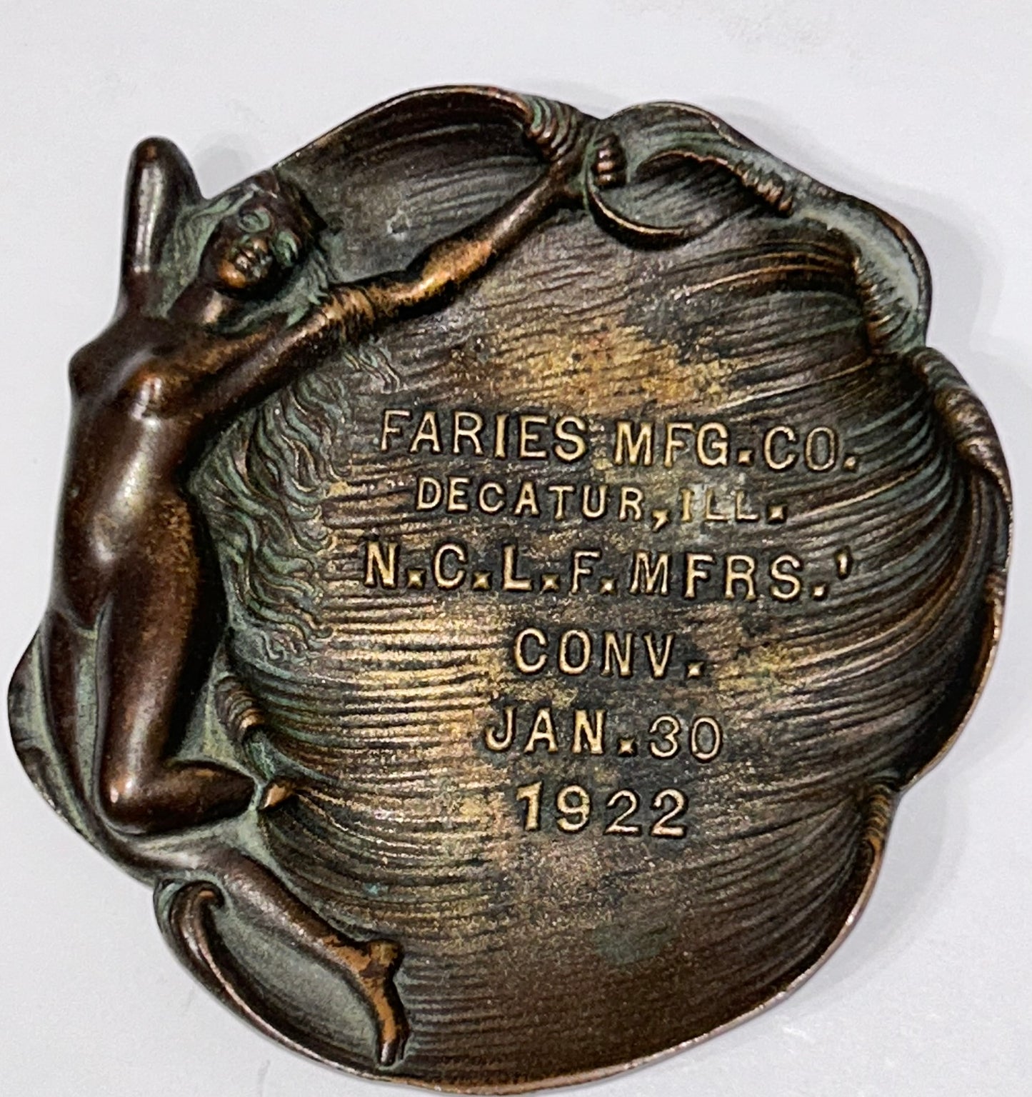 ADVERTISING ANTIQUE BRONZE FIGURAL LADY TRAY FOR FARIES MFG. CO. 1922