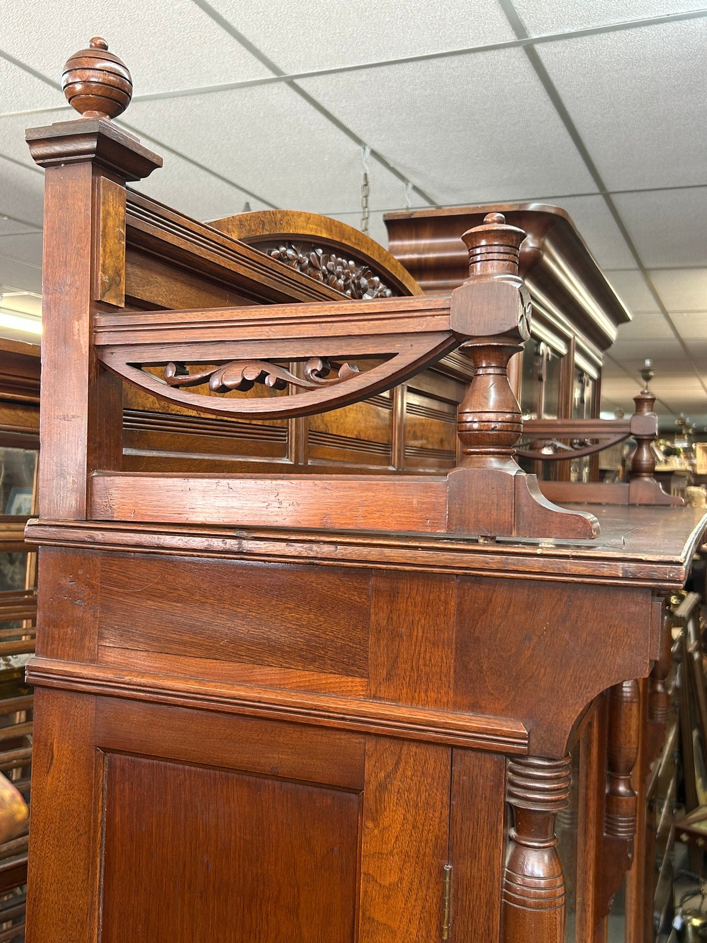 WALNUT VICTORIAN BOOKCASE WITH BURL ACCENTS