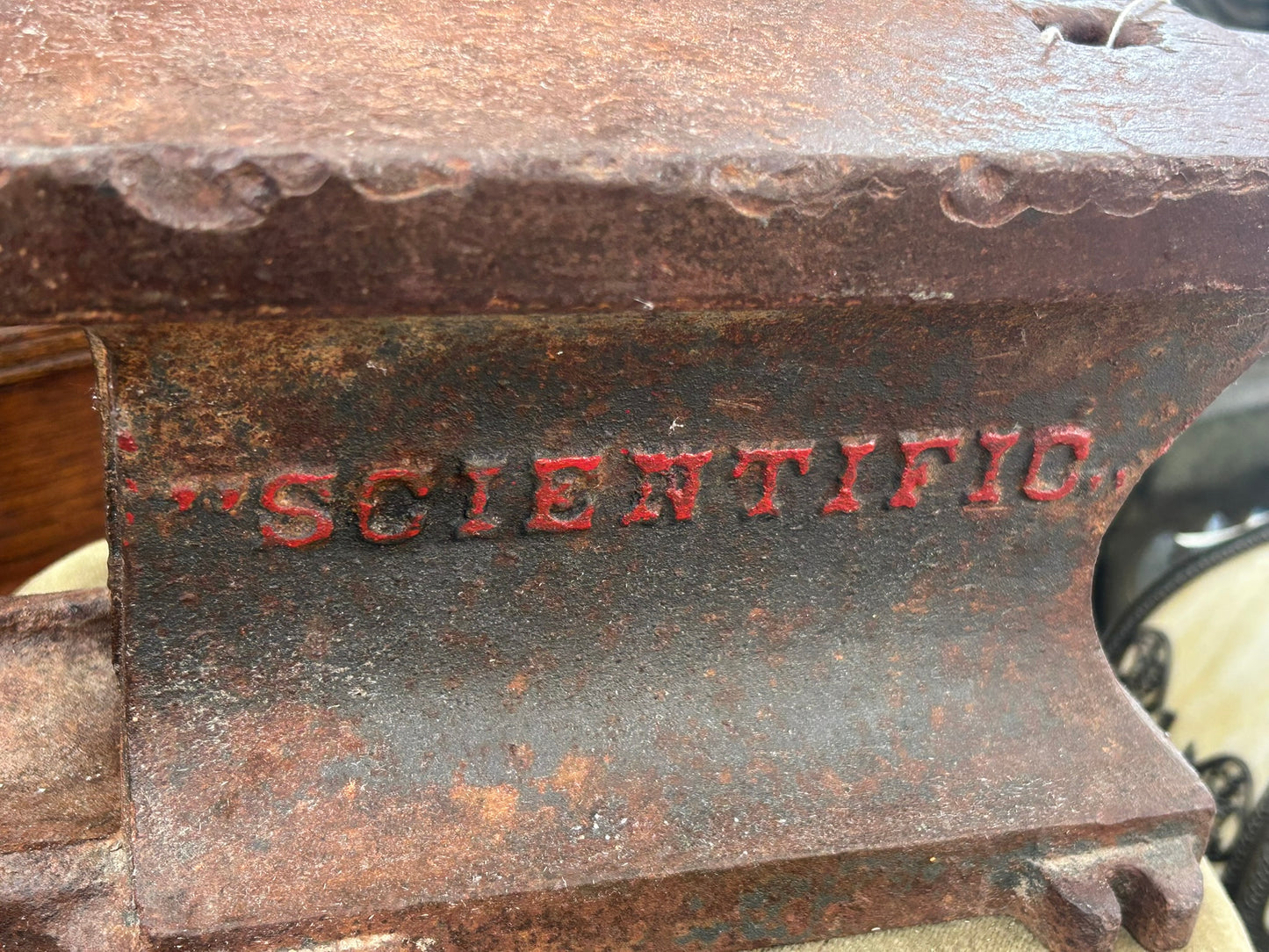 "SCIENTIFIC" ANVIL BY FOOS MFG. CO.