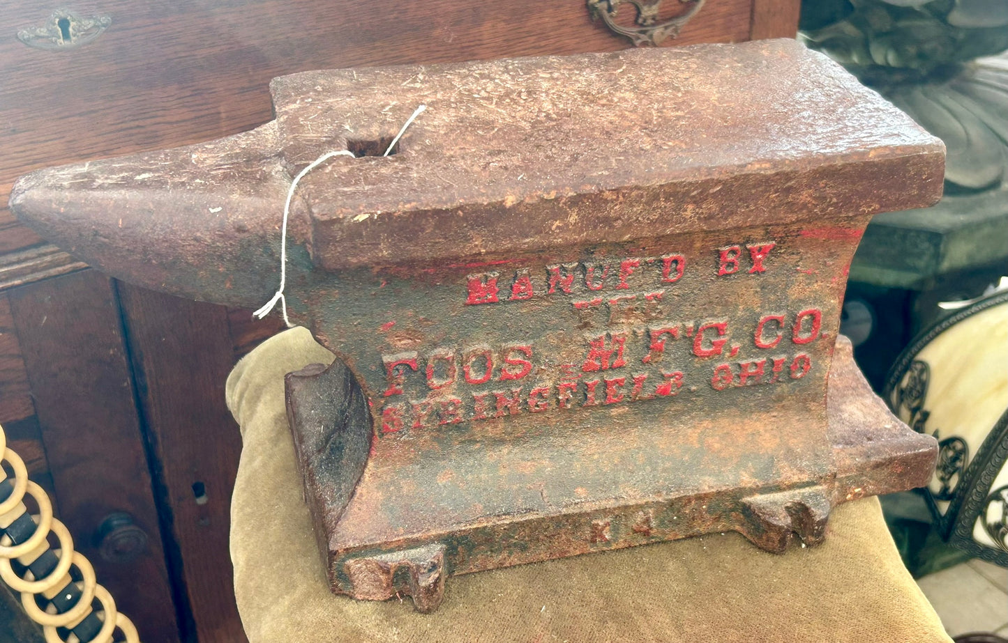 "SCIENTIFIC" ANVIL BY FOOS MFG. CO.