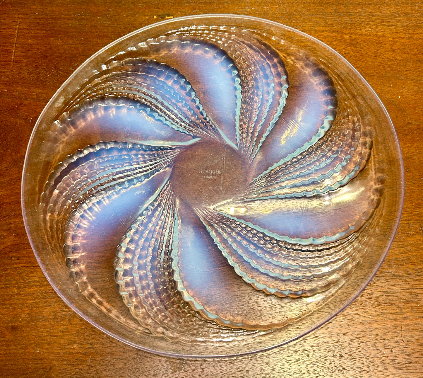 LALIQUE GLASS FLEURONS BLUE OPALESCENT AND CLEAR PLATE
