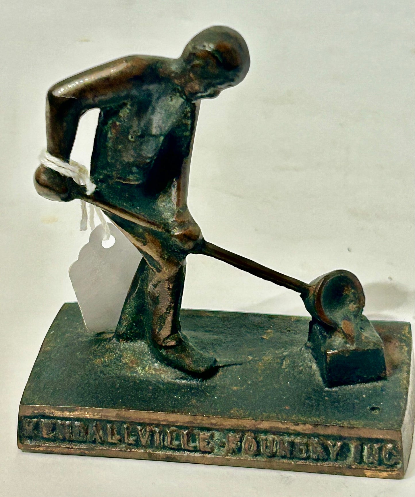 KENDALLVILLE FOUNDRY CAST IRON FIGURAL ADVERTISING PAPERWEIGHT