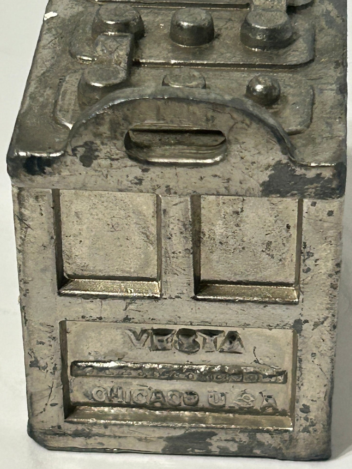 VESTA BATTERY ADVERTISING PAPERWEIGHT