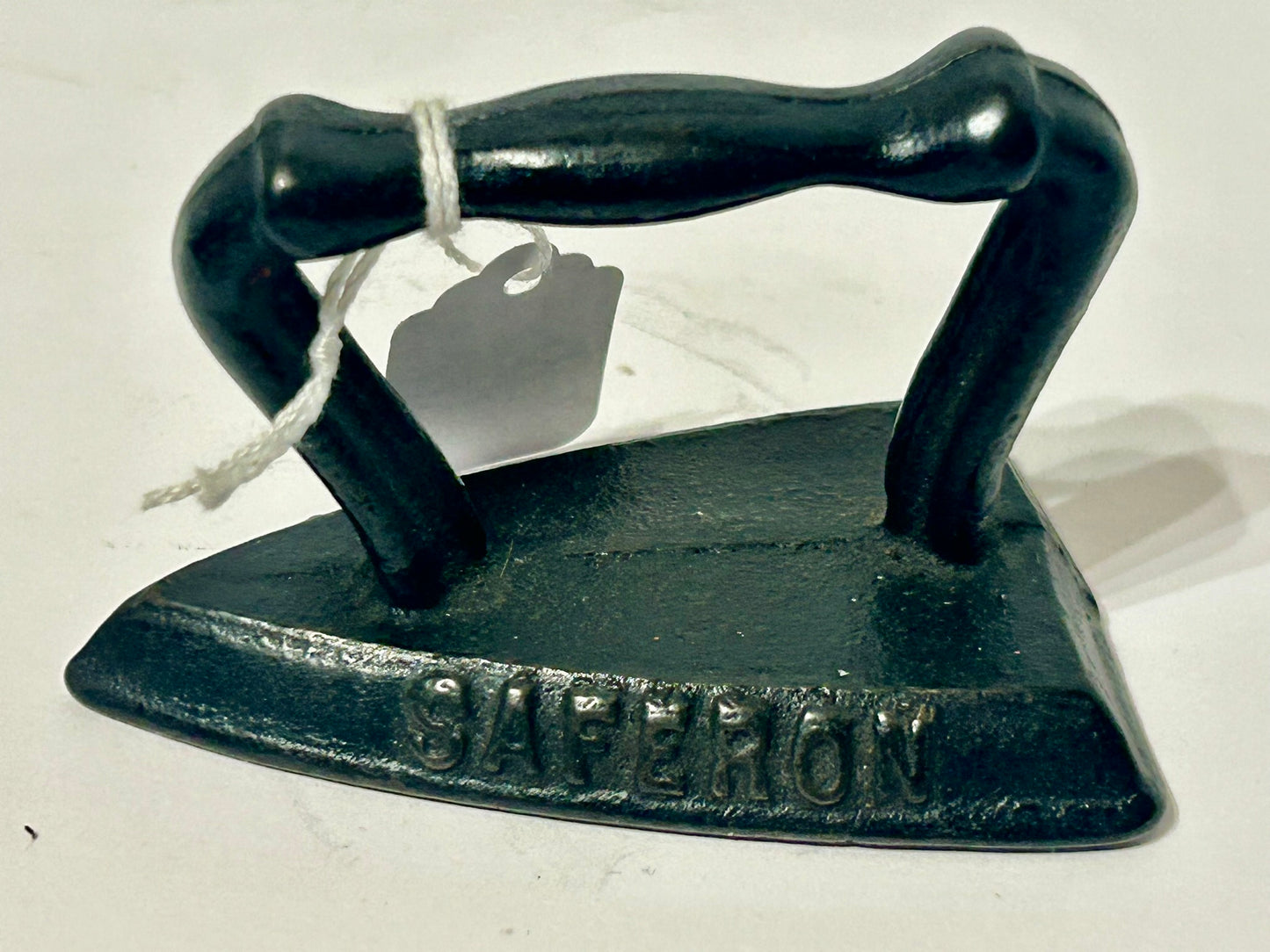 SAFERON MASSENGILL SMALL CAST IRON ADVERTISING IRON