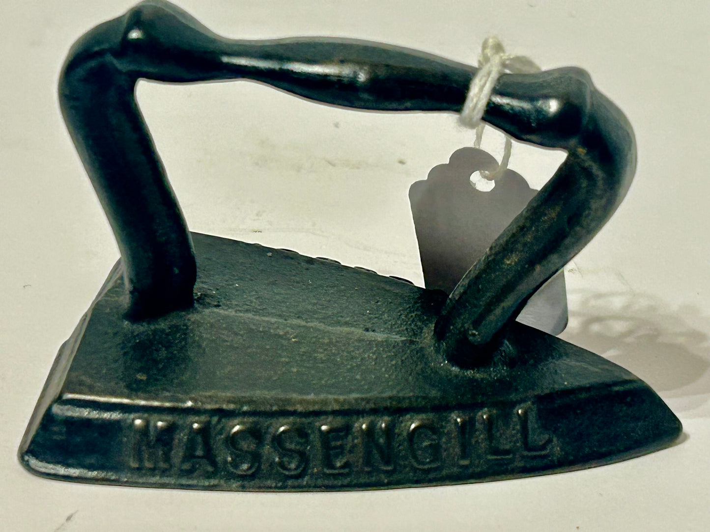 SAFERON MASSENGILL SMALL CAST IRON ADVERTISING IRON