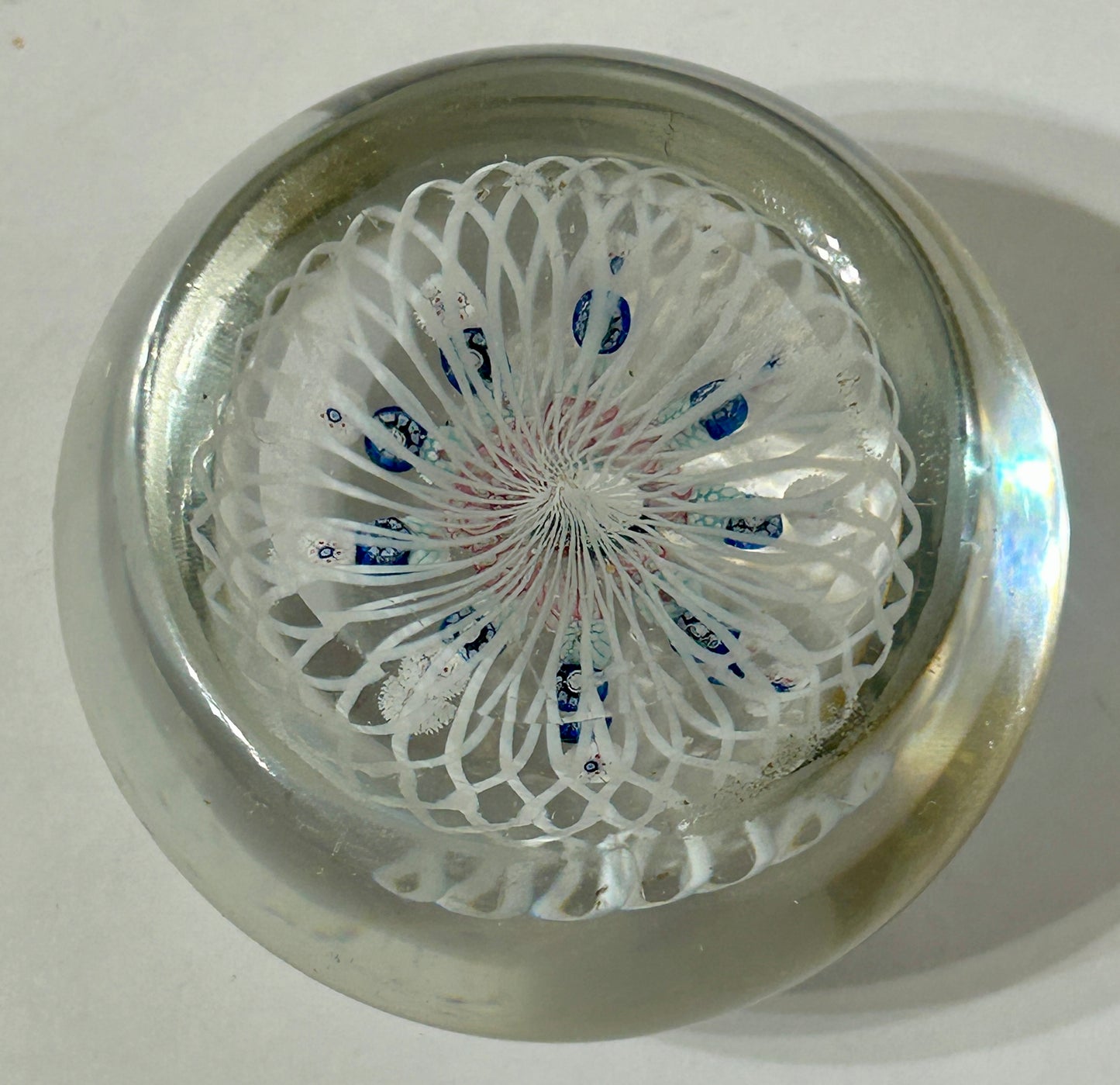 ANTIQUE SANDWICH NEW ENGLAND GLASS CO. PAPERWEIGHT