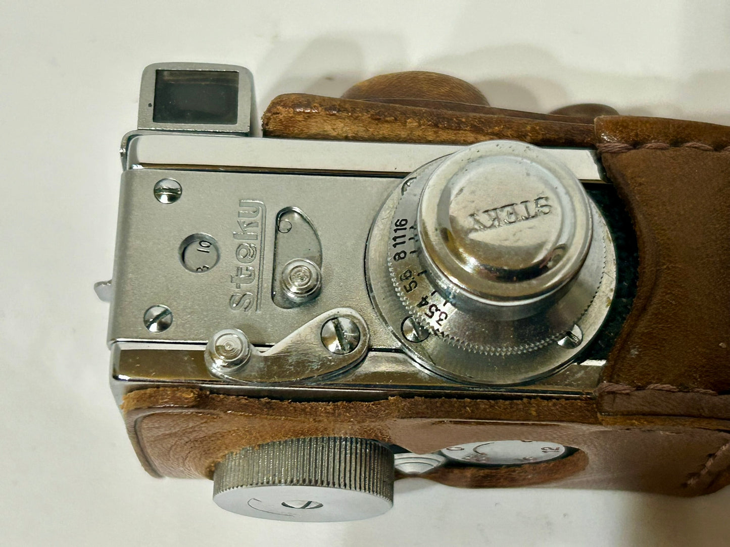 STEKY SPY TYPE CAMERA IN ORIGINAL CASE