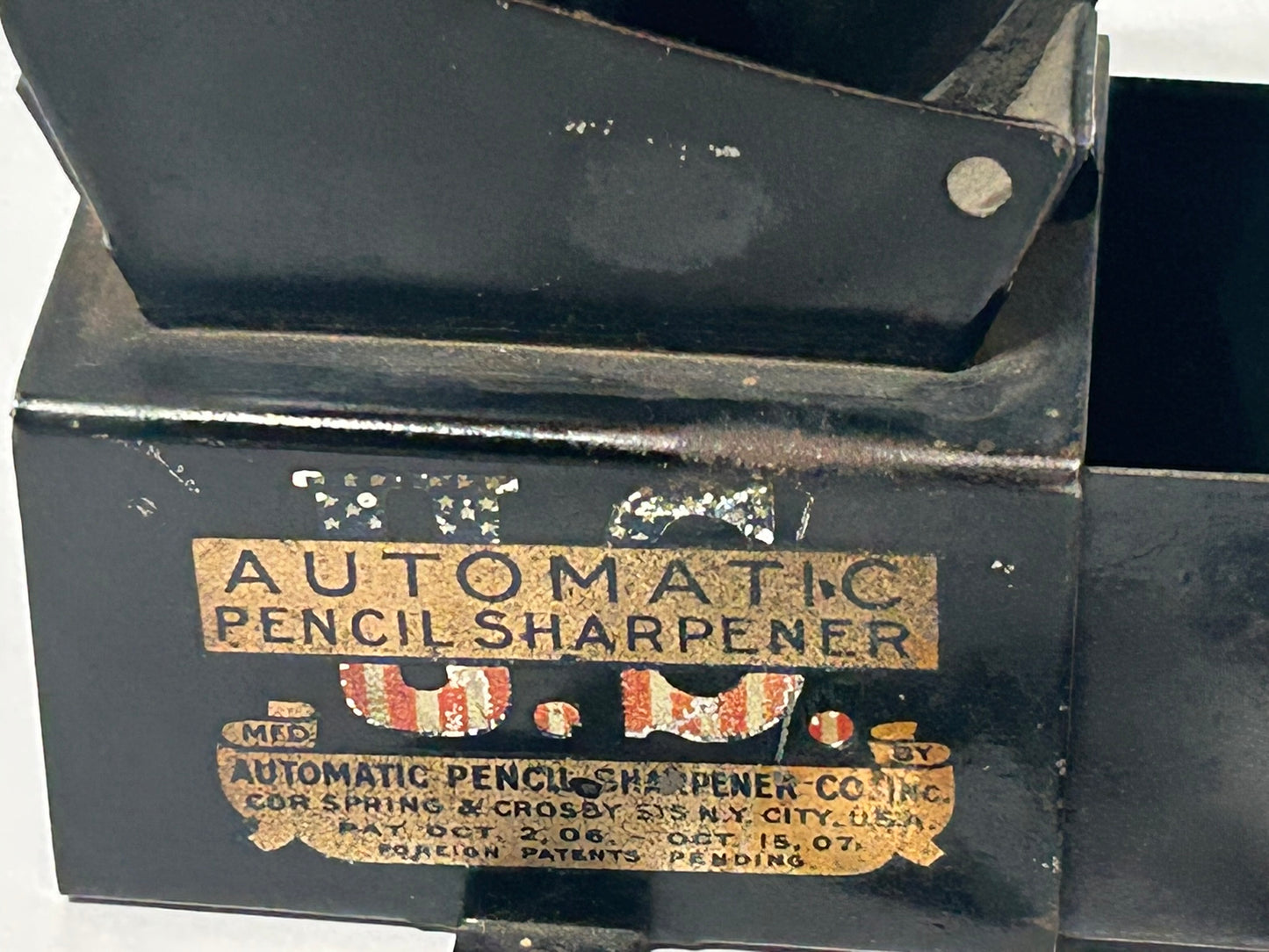 U.S. AUTOMATIC EARLY PENCIL SHARPENER