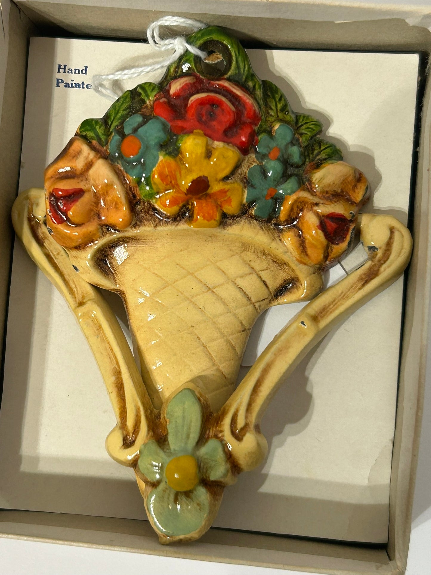 CAST IRON DOOR KNOCKER OF MIXED FLOWERS