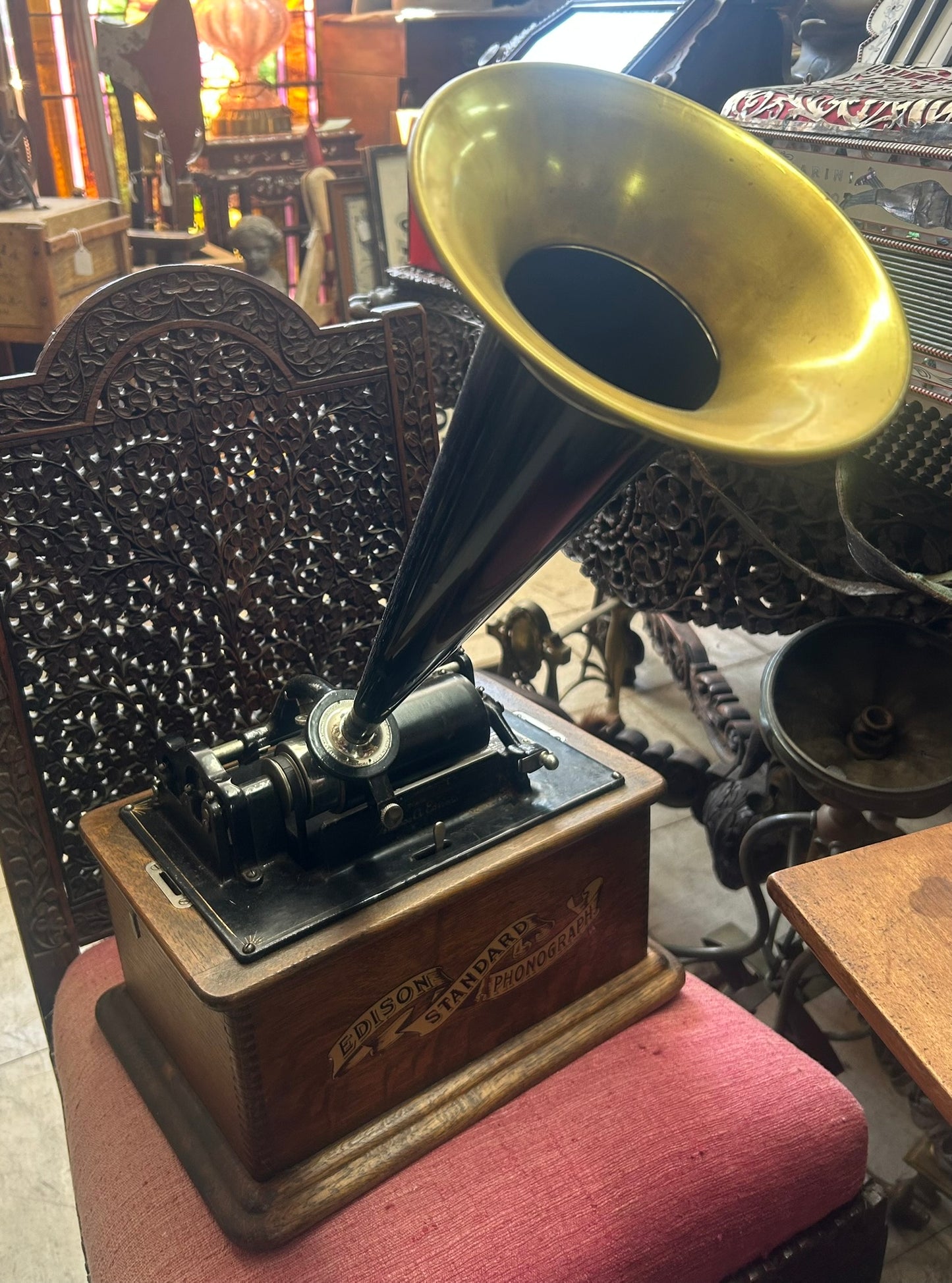EDISON STANDARD CYLINDER PHONOGRAPH