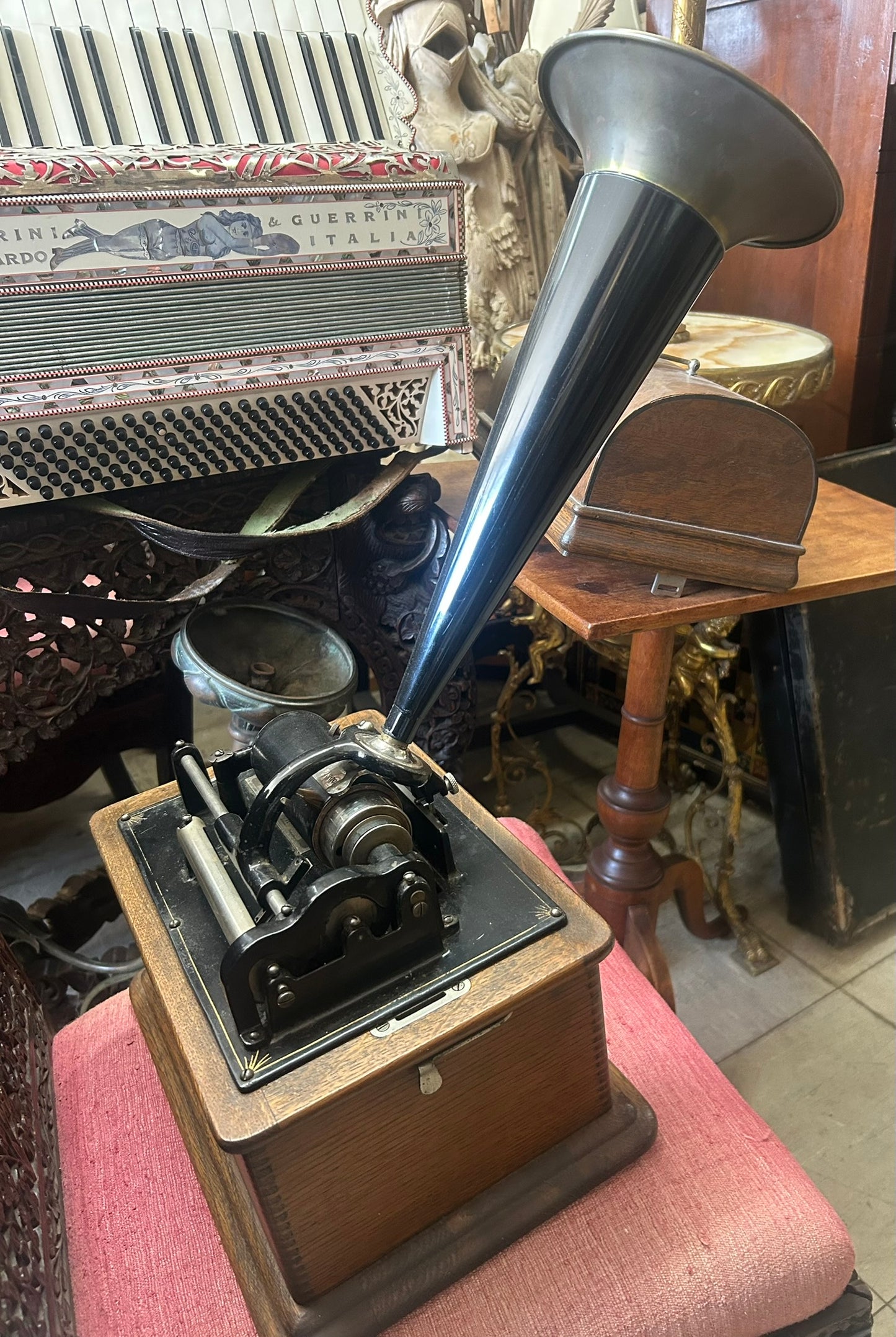 EDISON STANDARD CYLINDER PHONOGRAPH