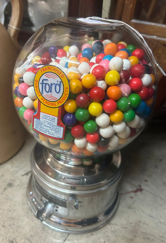 FORD GUMBALL COIN OP MACHINE
