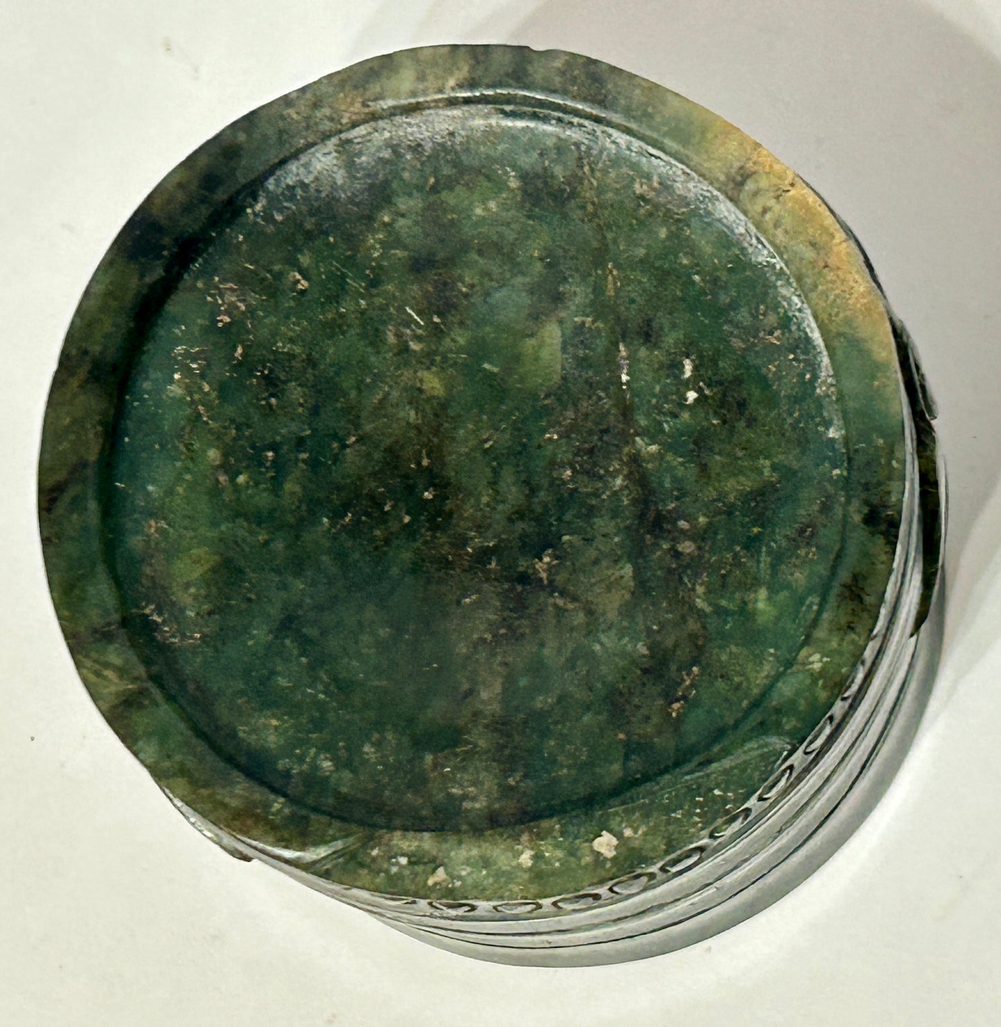 ANTIQUE JADE COVERED BOX