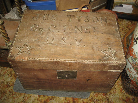 SPANISH AMERICAN WAR TACK DECORATED SOLDIER IDENTIFIED WOODEN CHEST