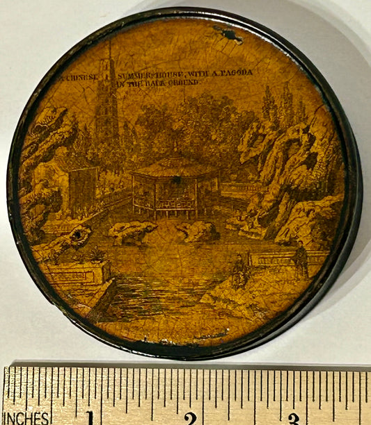 ANTIQUE LATE 1700'S PAPERMACHE SNUFF BOX WITH SCENE OF CHINESE SUMMER HOUSE