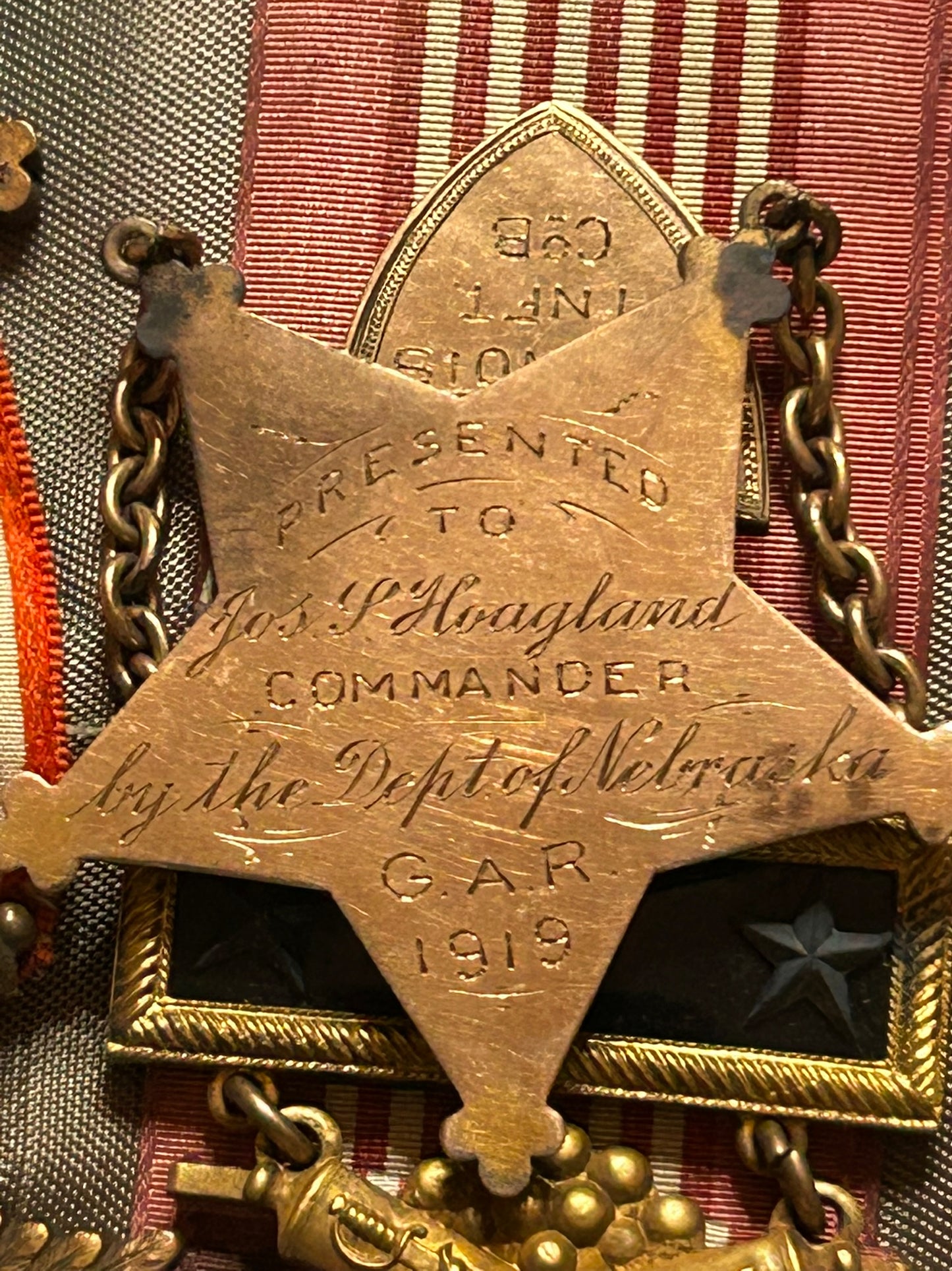 CIVIL WAR VETERANS RARE GOLD MEDAL WITH DIAMOND, RUBY, & SHAPPHIRE STONES