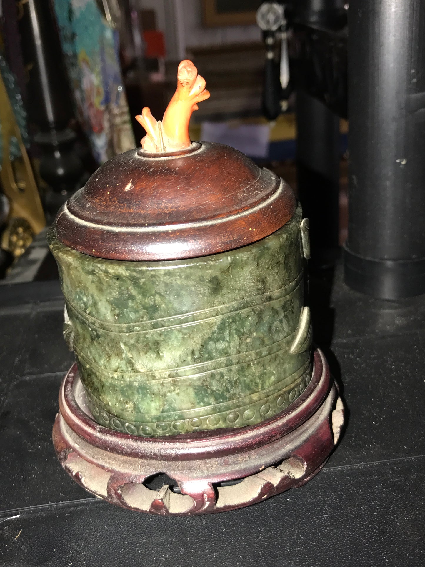 ROUND JADE COVERED CONTAINER