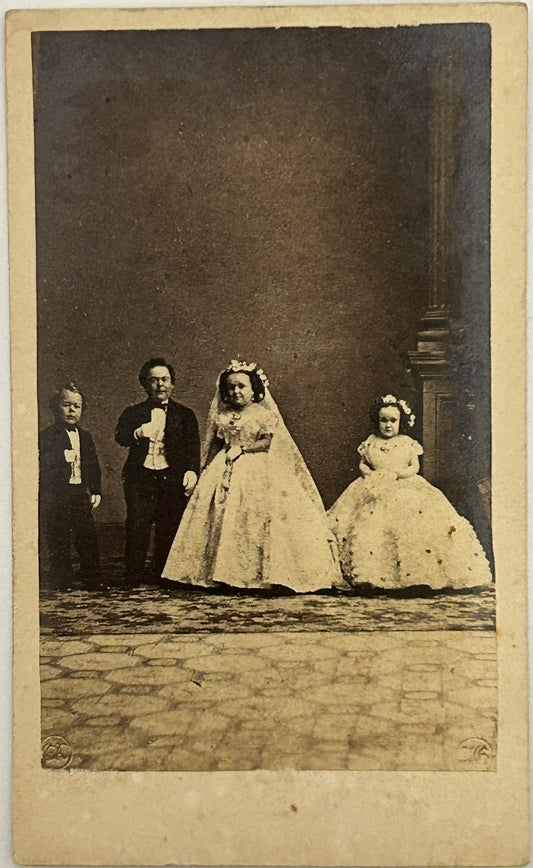 ANTIQUE CDV PHOTO OF FOUR MIDGETS IN WEDDING