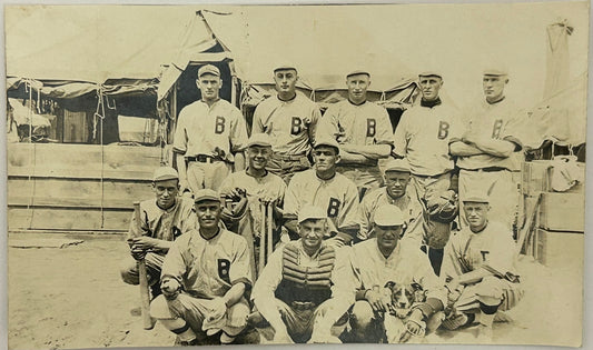 REAL PHOTO POSTCARD OF ARMY WORLD WAR I BASEBALL TEAM