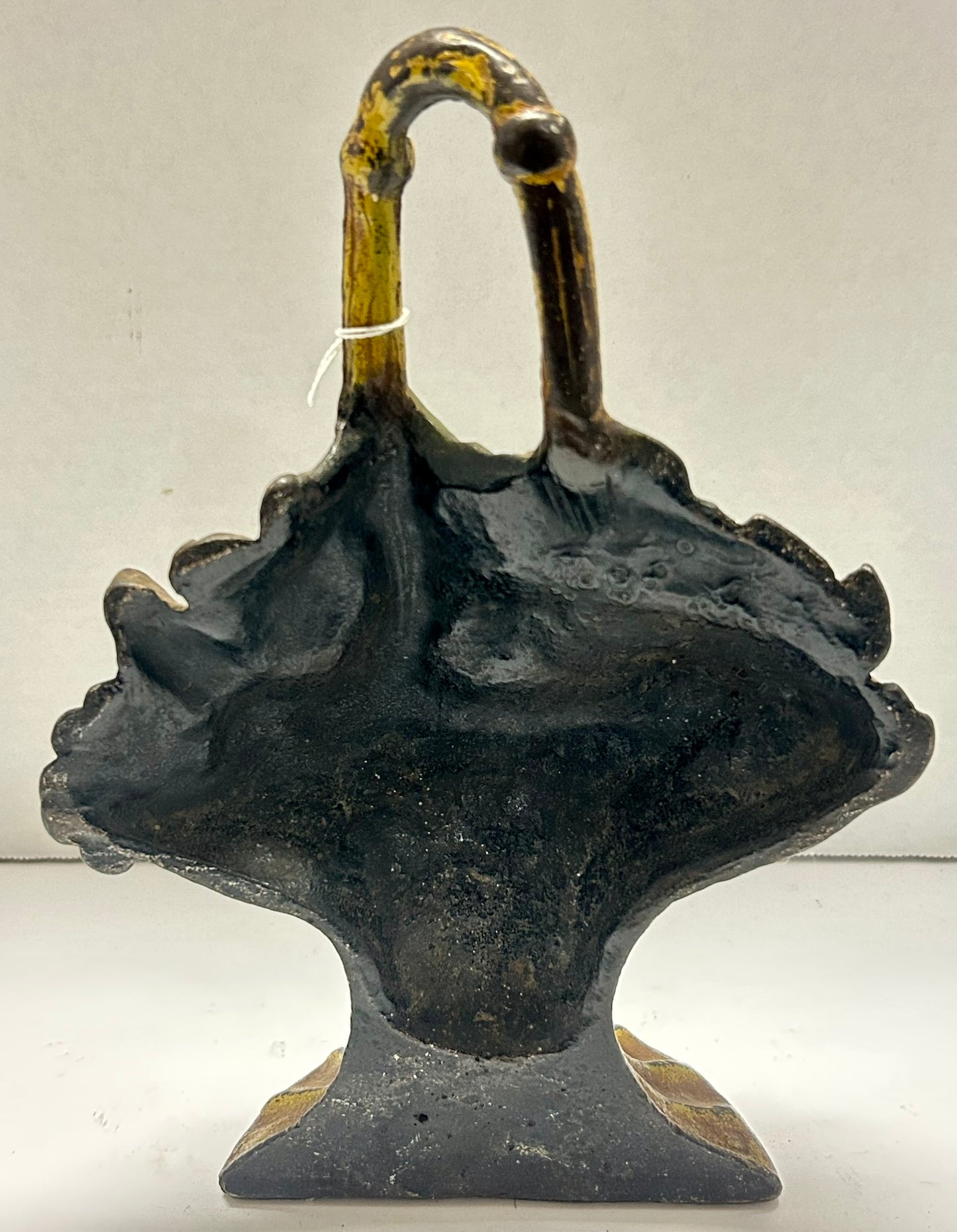 CAST IRON DOORSTOP FRUIT BASKET