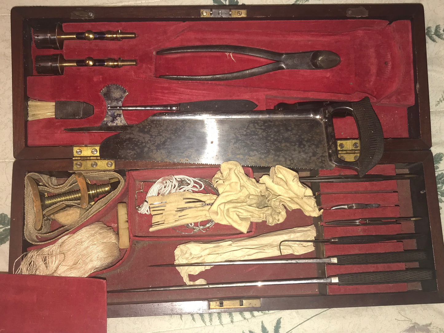 IDENTIFIED CIVIL WAR SURGEONS MEDICAL KIT