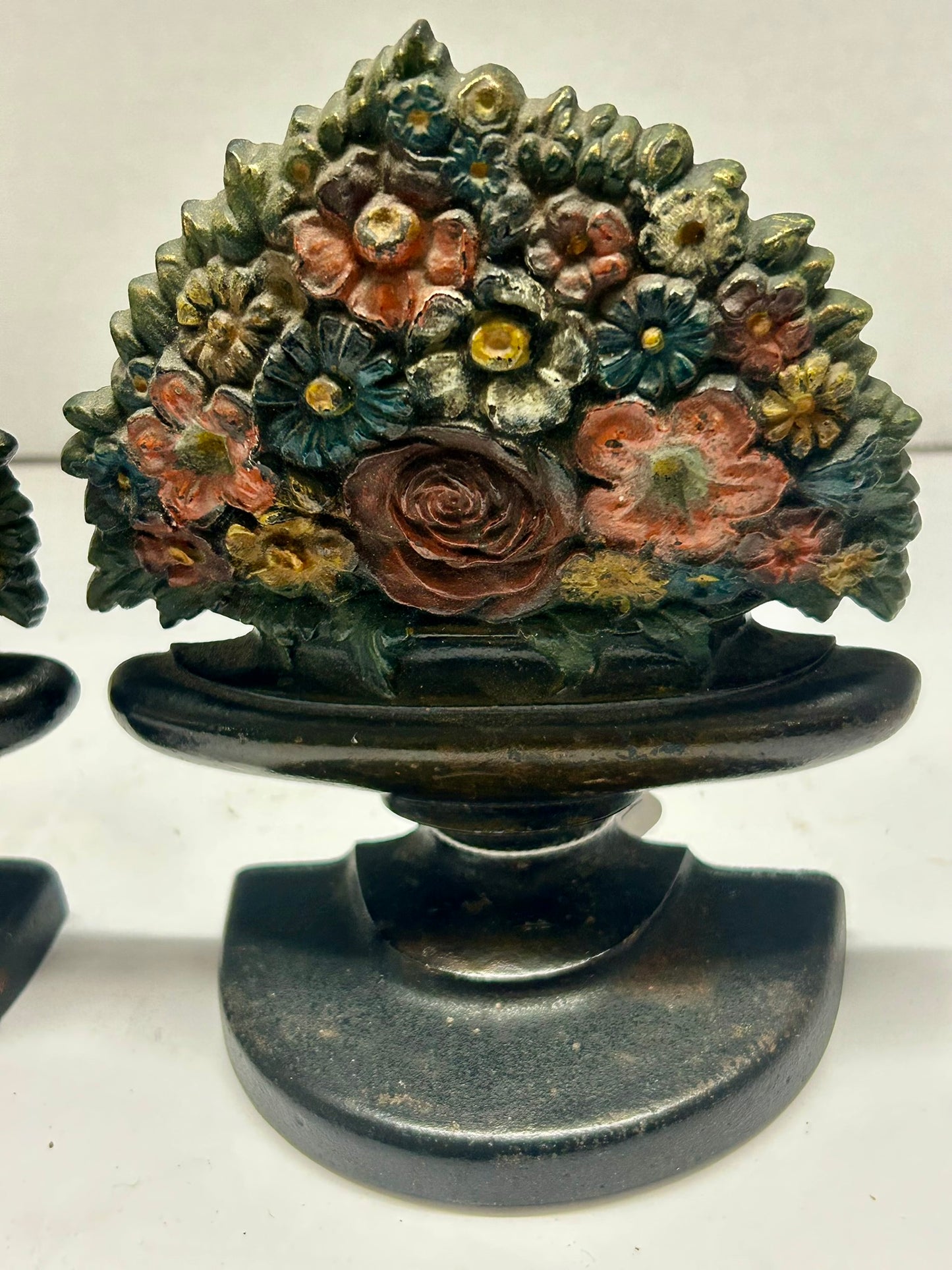 CAST IRON FLOWER GARDEN BRADLEY & HUBBARD BOOKENDS