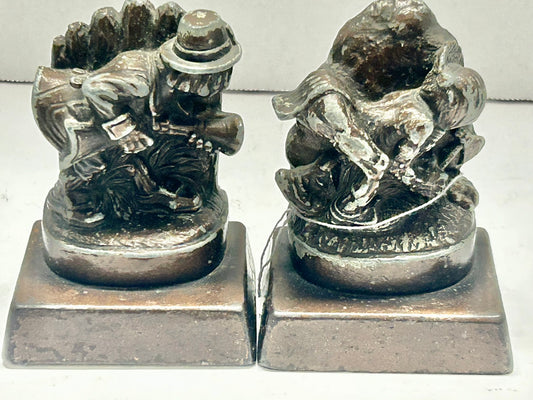 PURITON AND NATIVE AMERICAN COMICAL PAIR OF BOOKENDS
