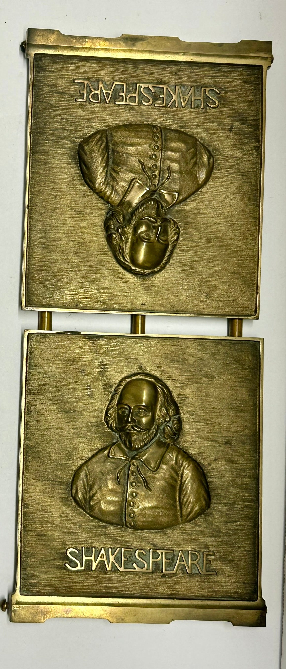 SHAKESPEAR BRASS EXPANDING BOOK RACK