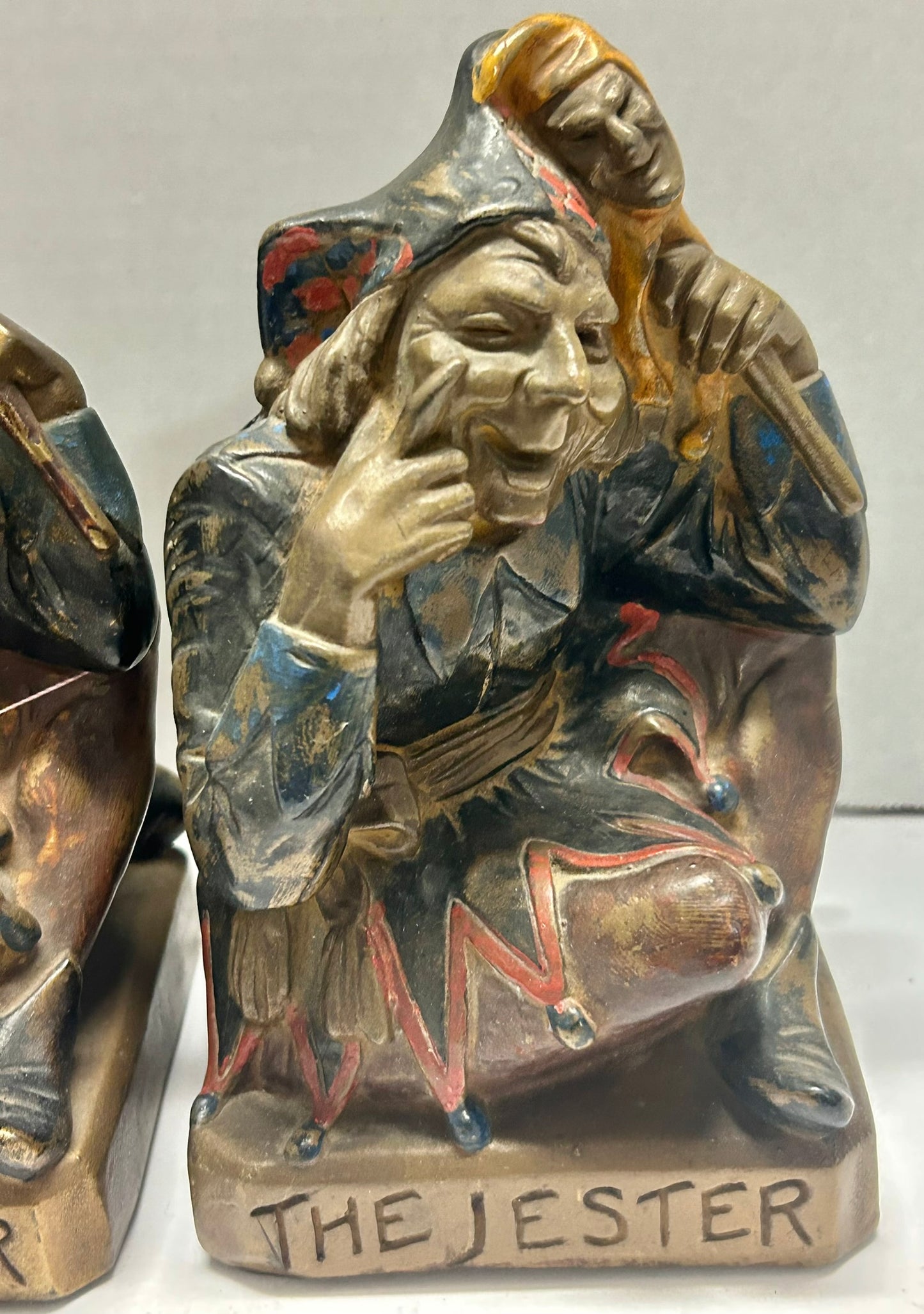 JESTER RARE BOOKENDS BY RUHL