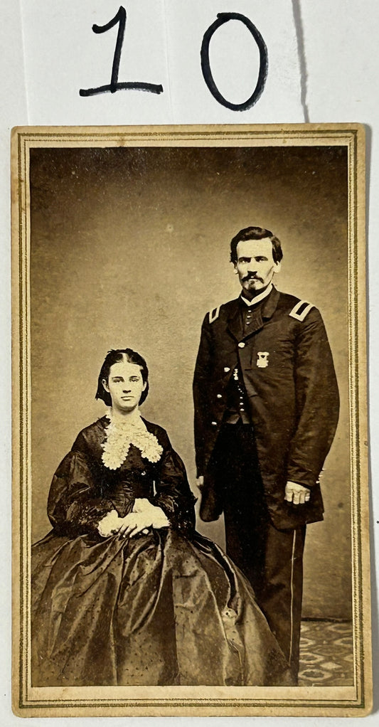 CIVIL WAR OFFICER D. R. PAULEY AND WIFE CDV PHOTOGRAPH