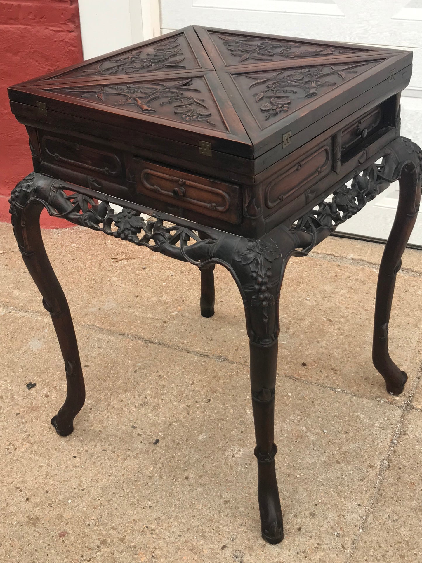 ANTIQUE ROSEWOOD CHINESE GAME TABLE AND FOUR CHAIRS