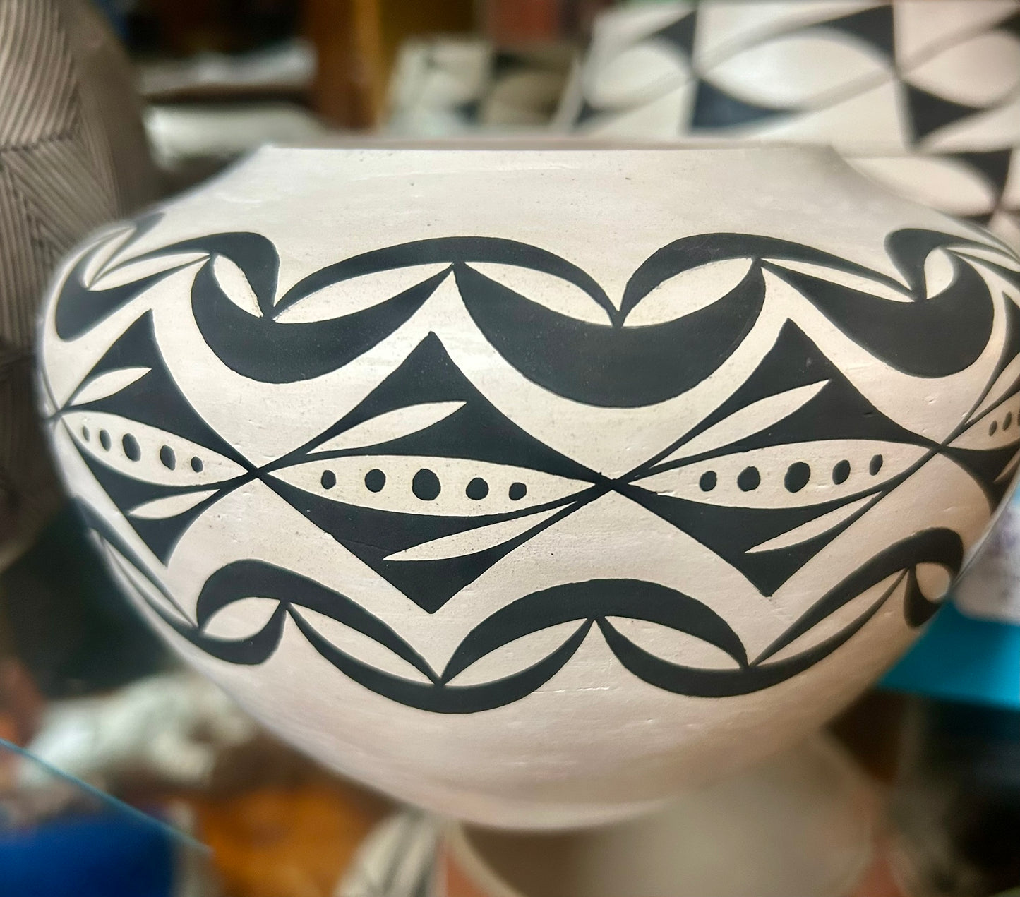 GEORGIA PATRICIO ACOMA NATIVE AMERICAN POTTERY POT