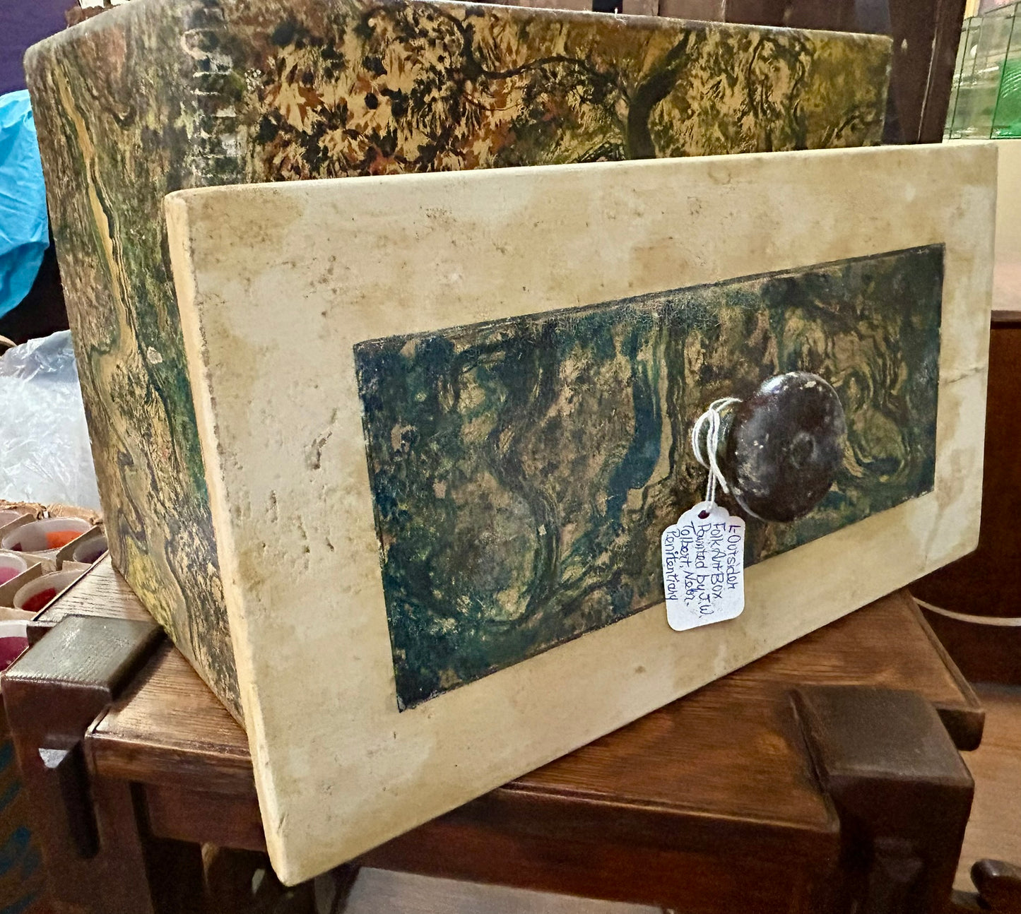 PENITENTIARY PRISONER DECORATED ANTIQUE BOX WITH HISTORY OF ARTIST