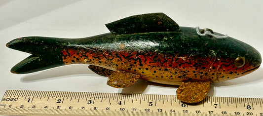 ICE SPEAR FISHING WOOD DECOY