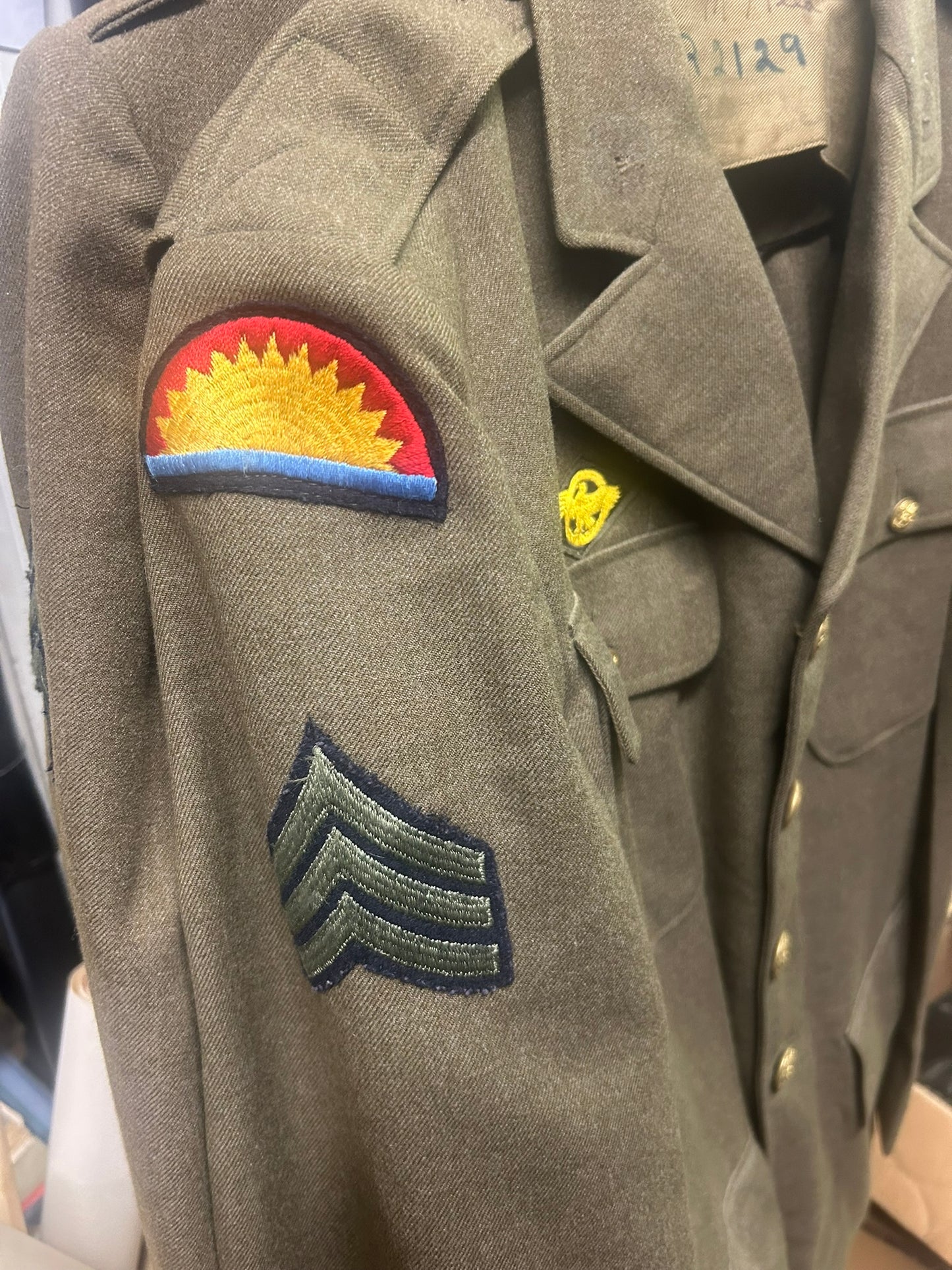 ARMY UNIFORM JACKETS WITH EMBLEMS